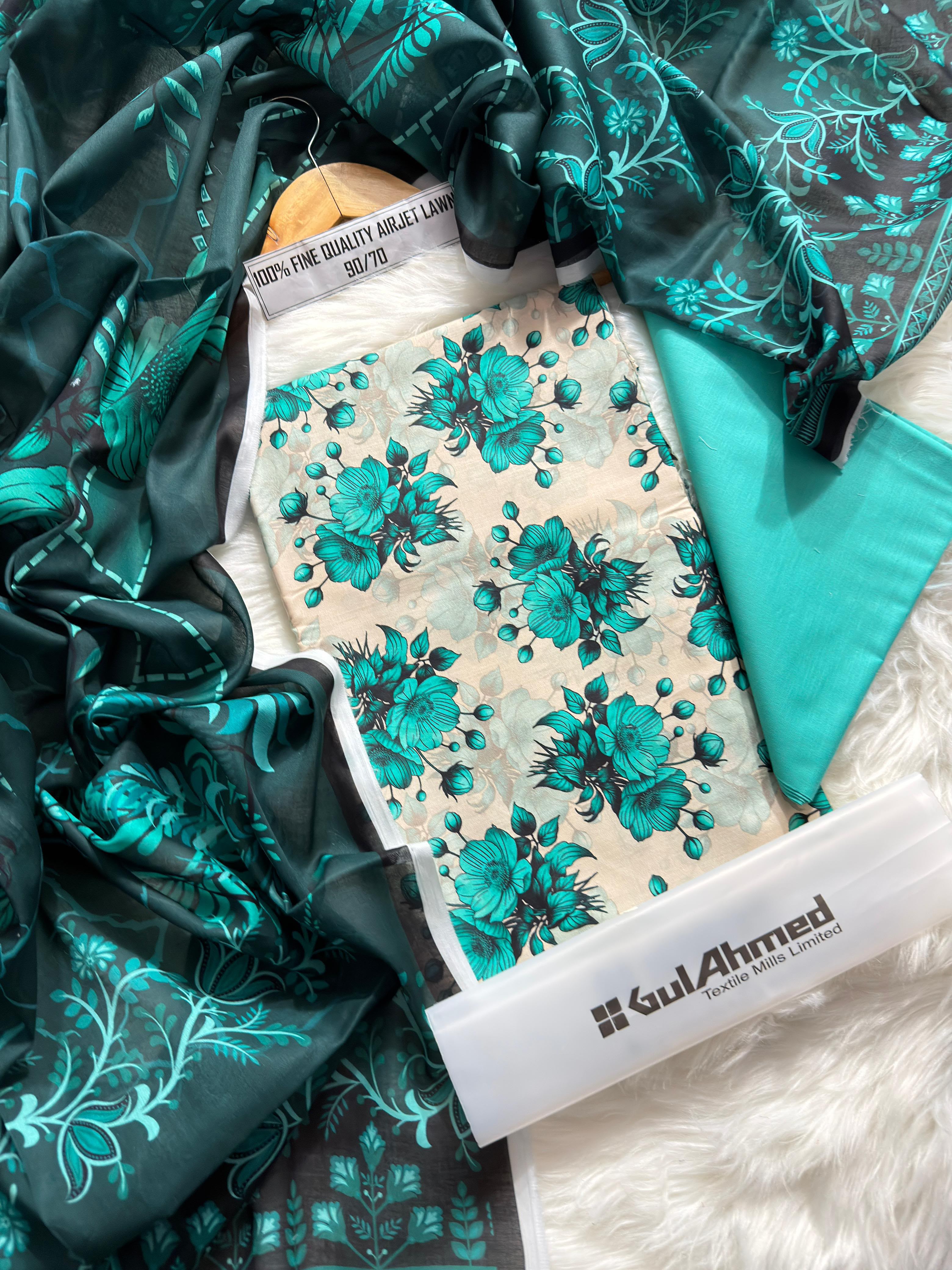 Gul Ahmed Digital Printed Lawn 3-Piece Suit (Code: 5014) – Summer Collection 2026