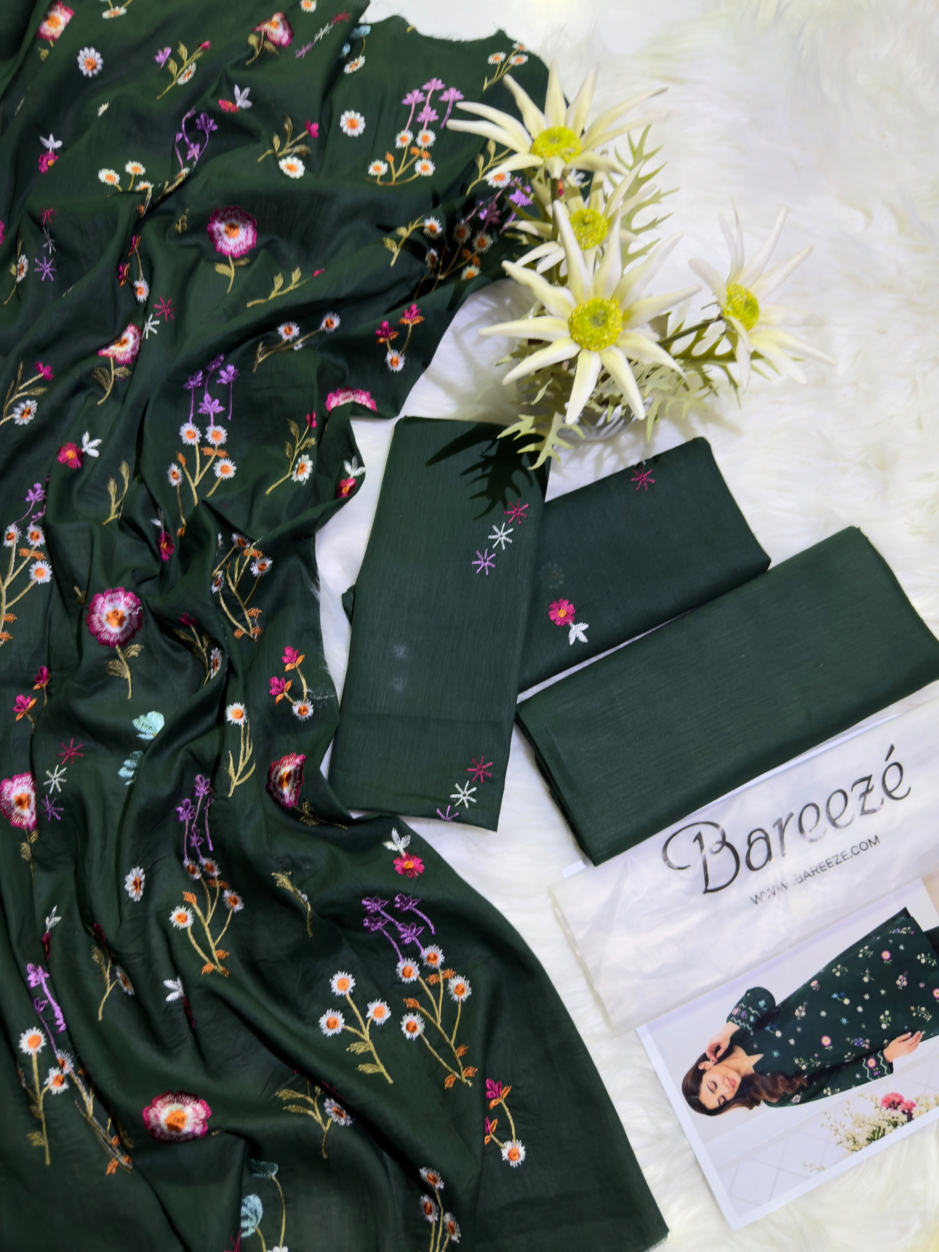 BAREEZE Embroidered Lawn 2 Piece Suit - Premium Airjet 90/70 Summer Collection
